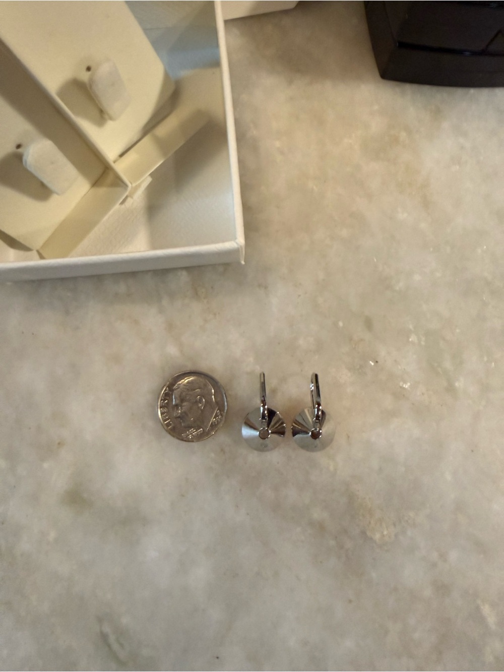Swarovski mini Bella Blush Pink Crystal Drop Earrings New In Box - Picture 7 of 8